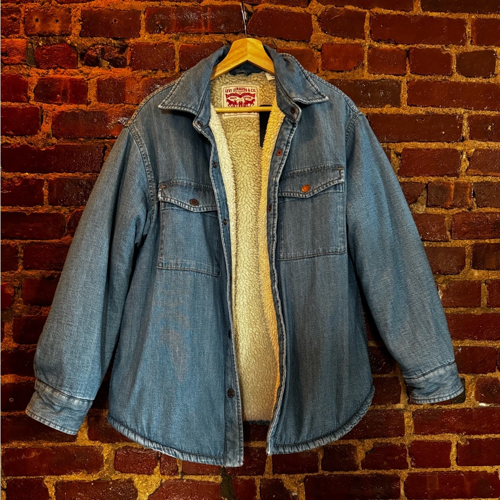 NWT Levis Wool-Lined Demin Shacket - Size S